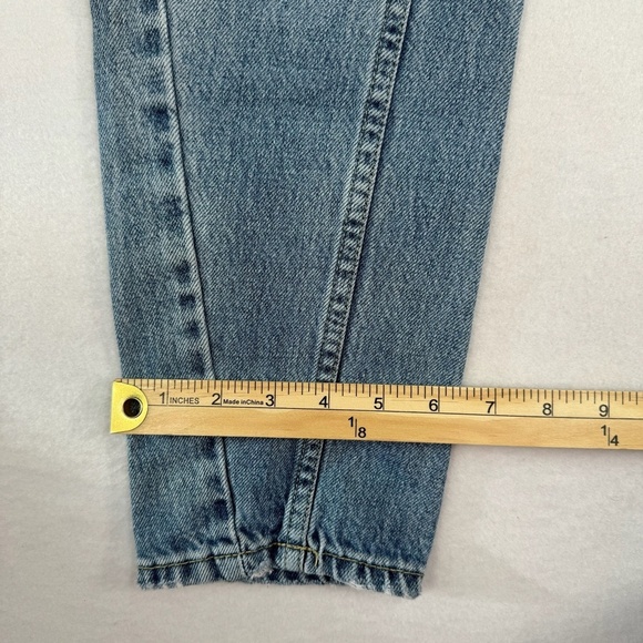 BDG Slim Boyfriend Jeans Womens Size 27 Mid Rise Medium Wash Distressed - Picture 12 of 15